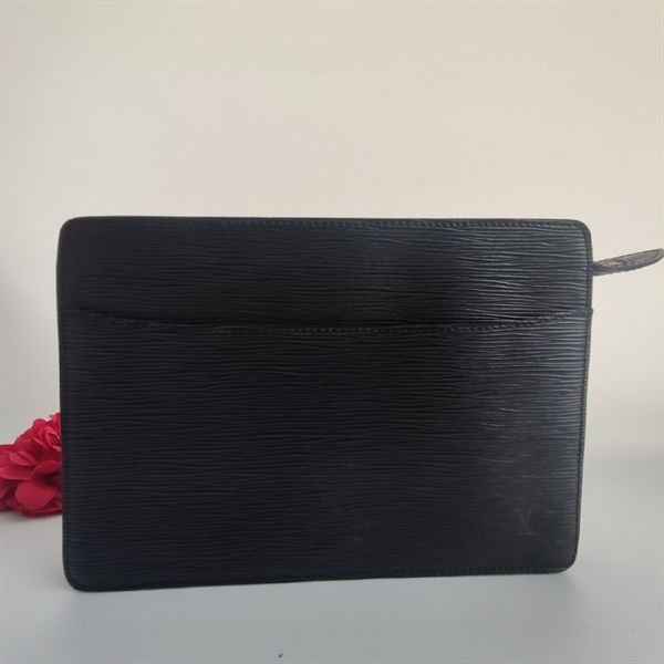 Túi LV clutch