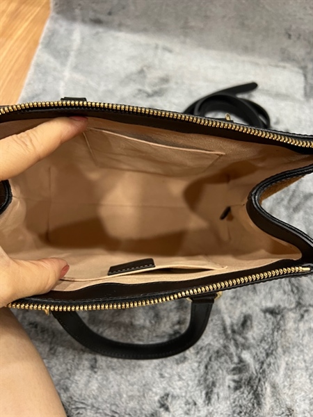 Túi Gucci nhung nâu viền đen +