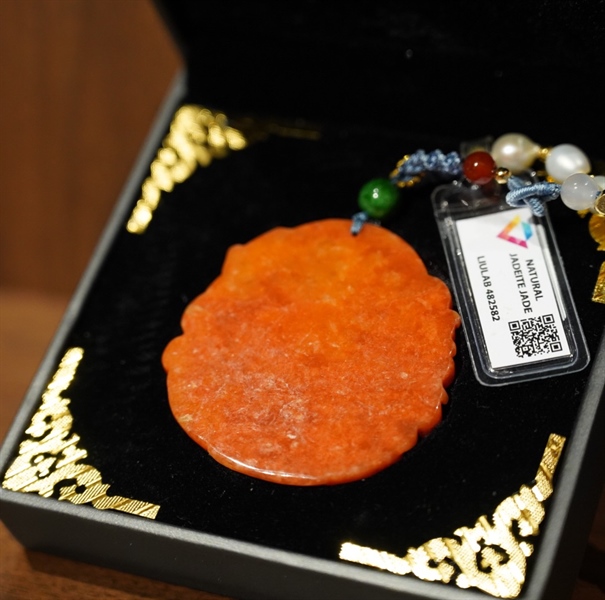 Mặt cẩm huyết 482582 +