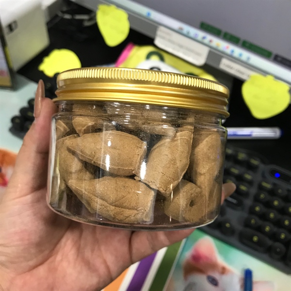 Nụ trầm hương +