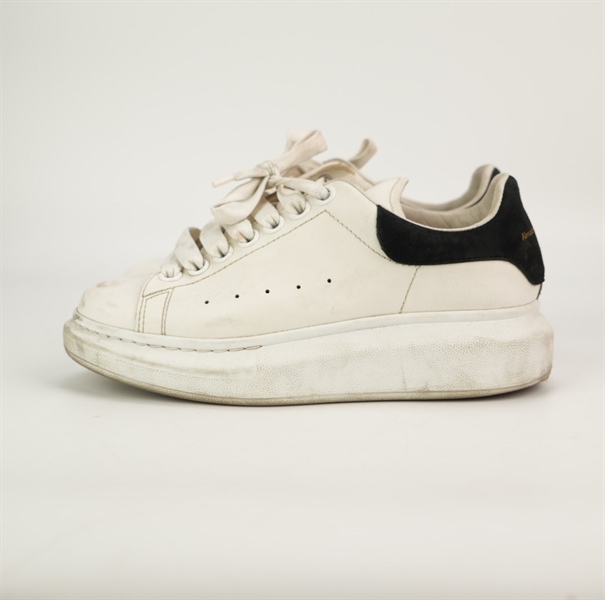 Giày Alexander McQueen trắng size 35 KG