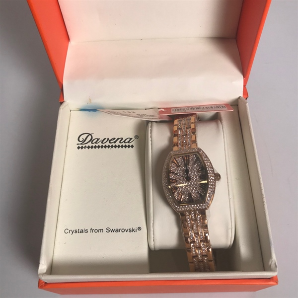 Đồng hồ Davena KG+
