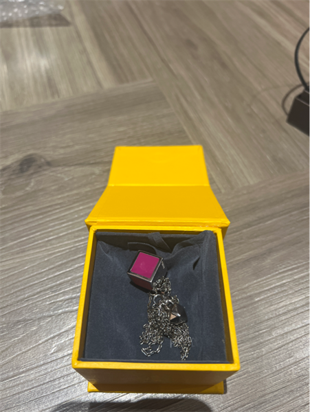 Dây chuyền Fendi mặt khối lập phương KG+