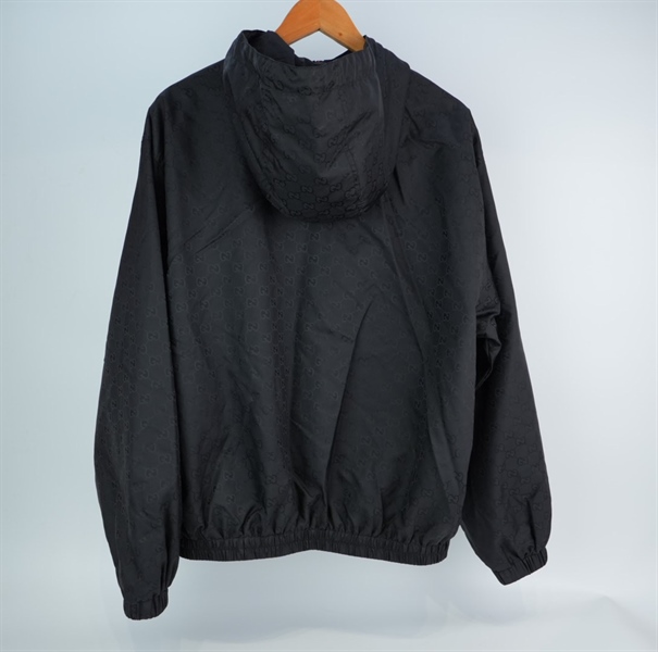 Áo khoác GG in hoạ tiết logo KG+