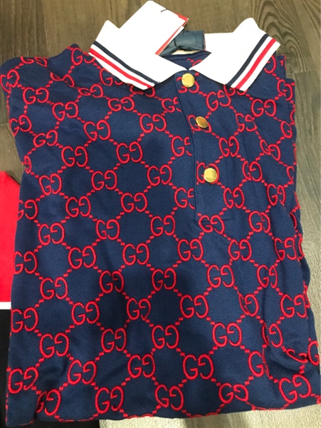 Áo gucci chỉ đỏ cổ trắng KG+