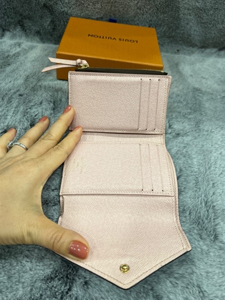 VÍ LV nút hồng lòg hồng