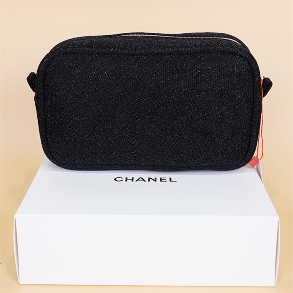 Túi Chanel Beauty đen lấp lánh KG+