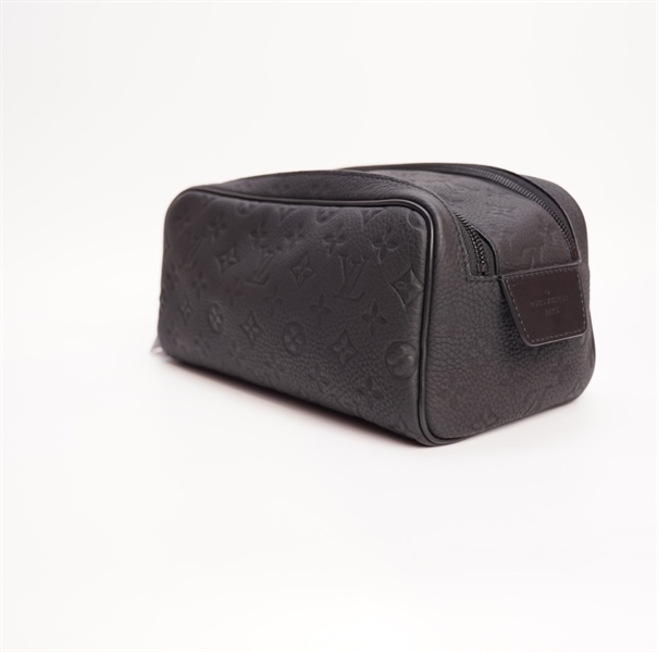 Túi LV thể thao hoa đen TB+