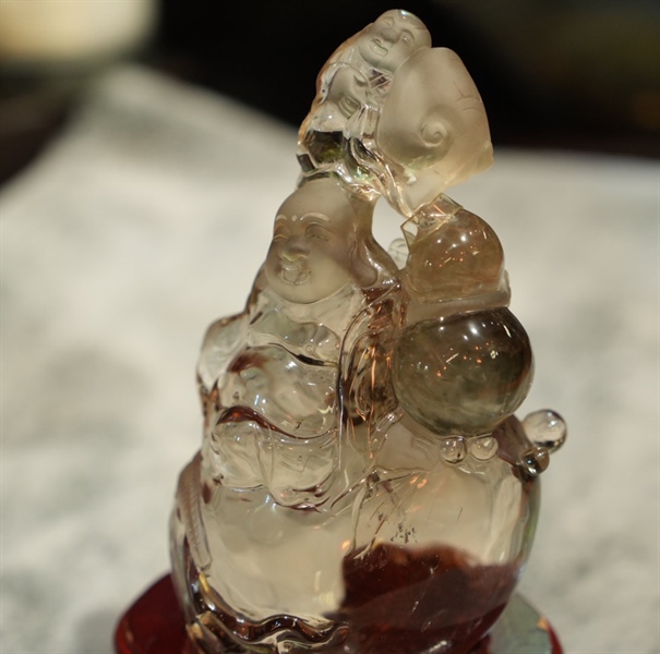 Tác phẩm Di Lặc thạch anh trắng trong VIP 277786 - CÓ ĐÊ +