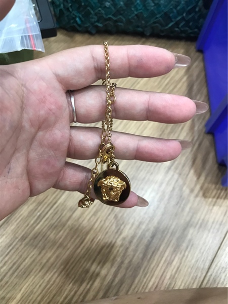 Dây chuyền Versace logo mặt hổ tròn KG+