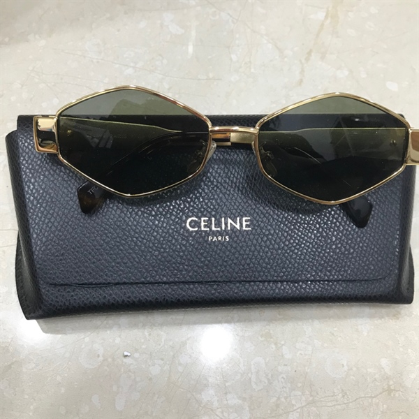 Kính Lúc Giác Celine Gọng Vàng KG+