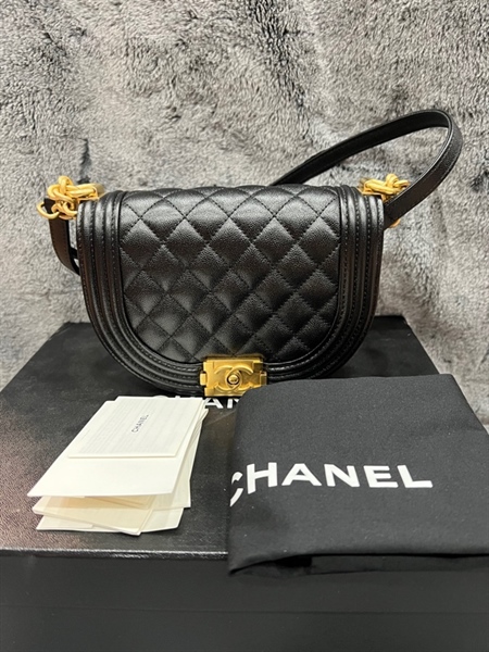 Túi Chanel đáy tròn+