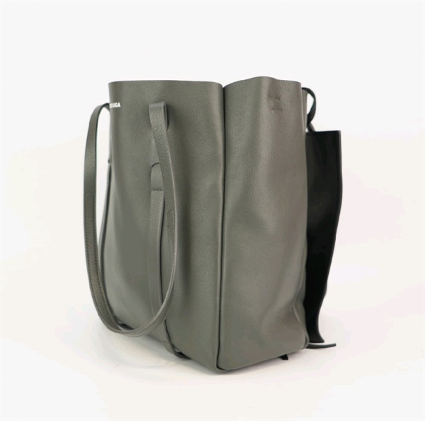 Túi Balenciaga tote màu xanh kèm ví và gương KG+