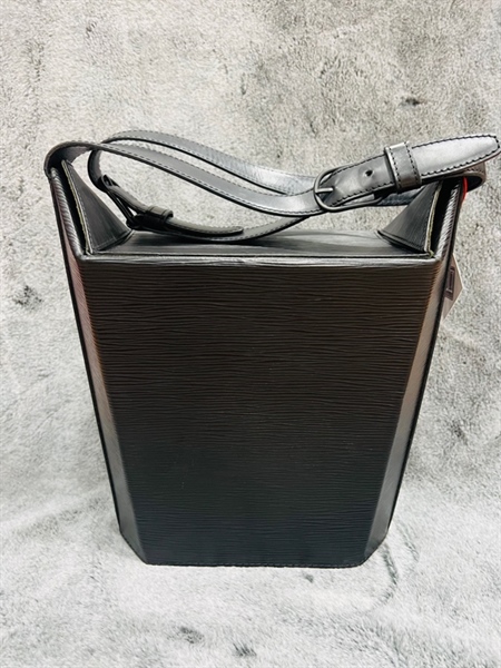 Túi LV vintage hộp đứng vân đen +