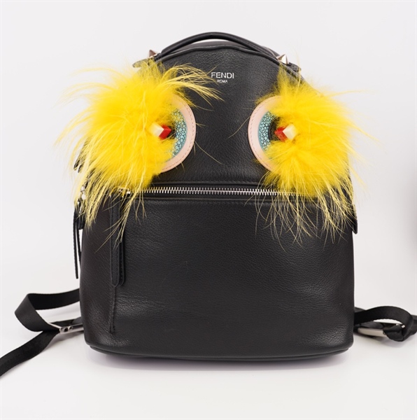 Balo Fendi 2 mắt lông vàng ++