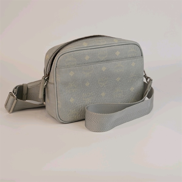 Túi MCM trắng xanh +
