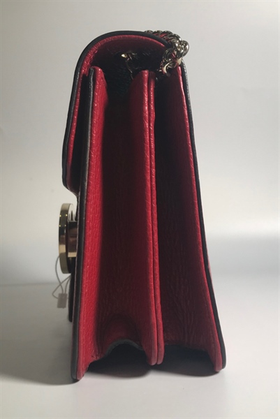 Túi GC đỏ khoá vàng