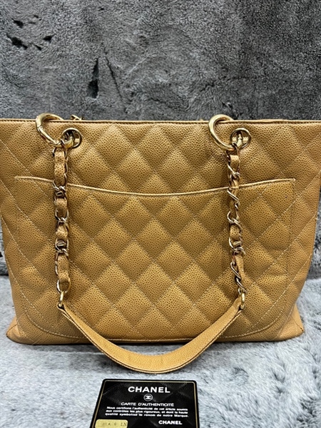 Túi Chanel lớn màu vàng kem KG+