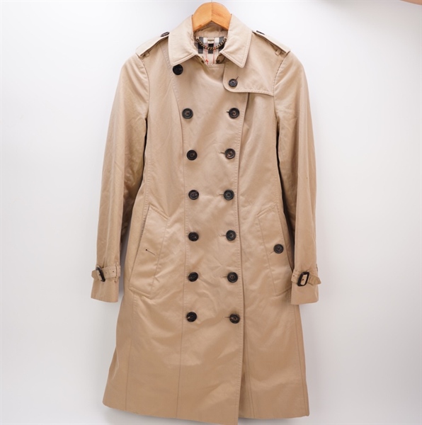 Áo khoác BBR đính nút KG+