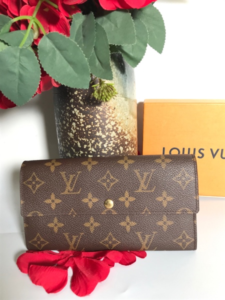 Ví LV dài lòng nâu +