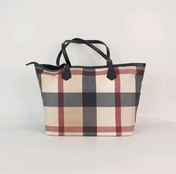 Túi BBR Blue Label tote đỏ kẻ trắng KG+