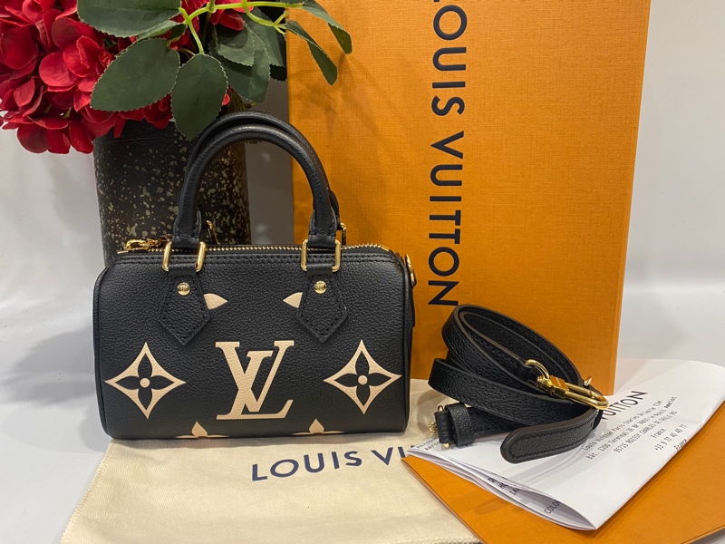 Túi LV Speedy đen họa tiết kem KG+