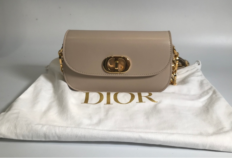 Túi Dior dây xích vàng new KG+