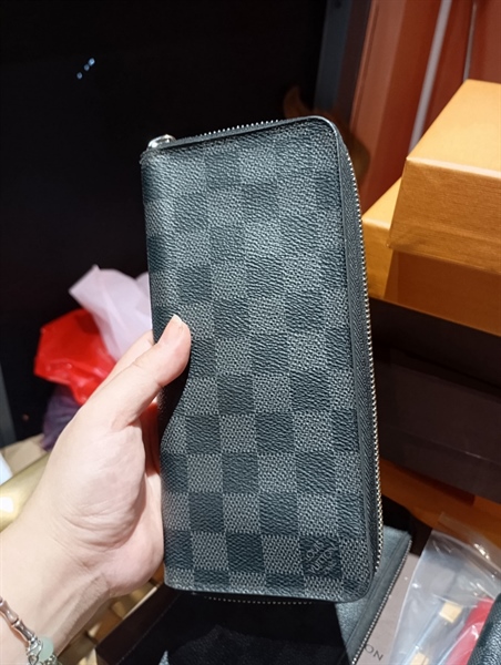 Ví LV dài ô vuông xanh đen +