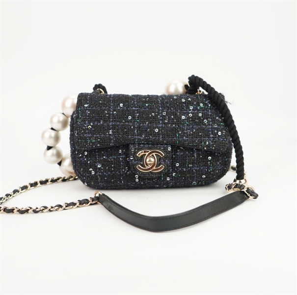 Túi Chanel đính kim sa quai hạt châu lớn size 18 ++