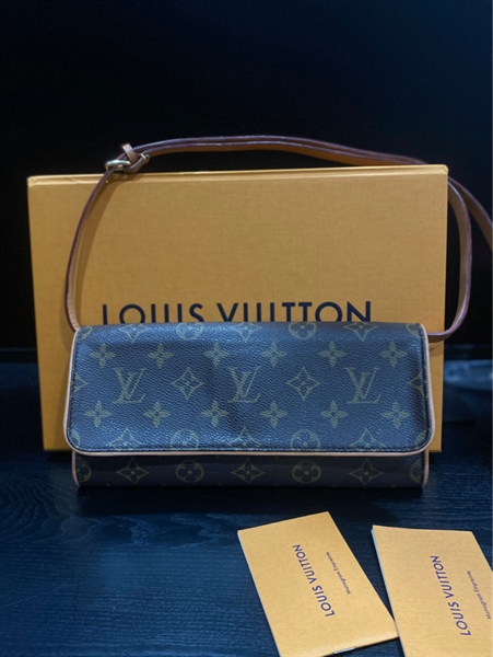 Túi LV Hoa Nâu 20cm+