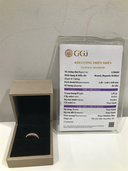 Nhẫn Kim cương TT vàng 56 viên KG+