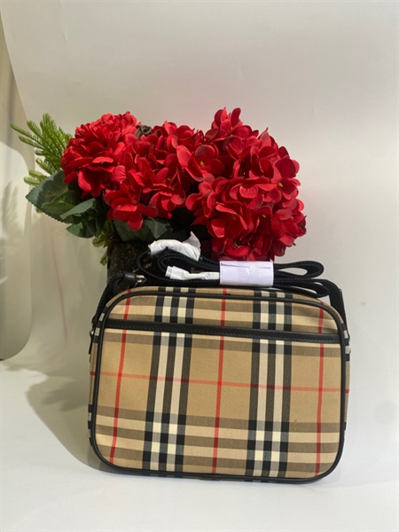 Túi BBR kẻ sọc KG+