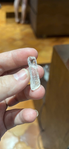 Đá phong thủy trắng +