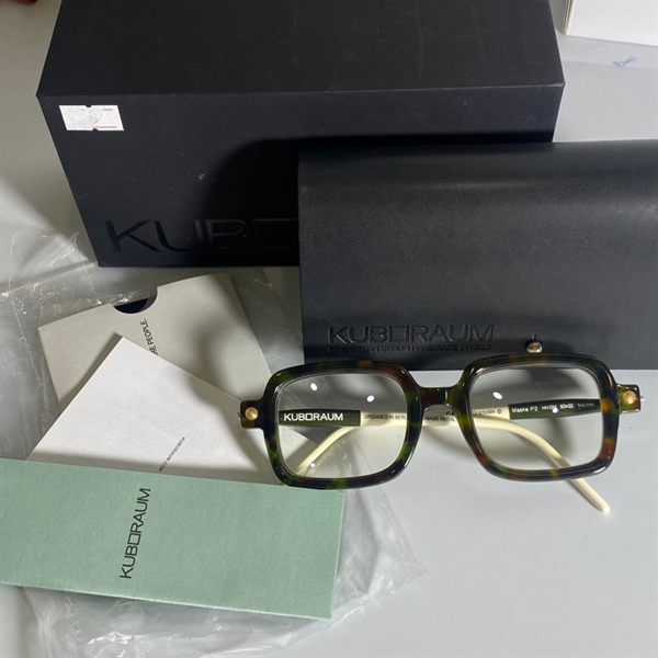 Kính Kuboraum chống ánh sáng xanh KG+