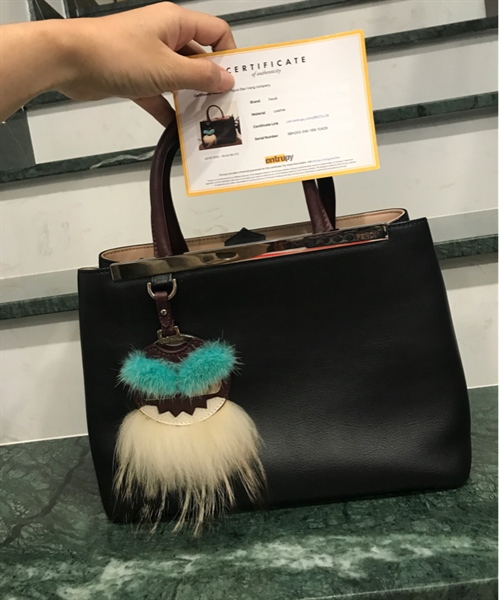 Túi Fendi đen