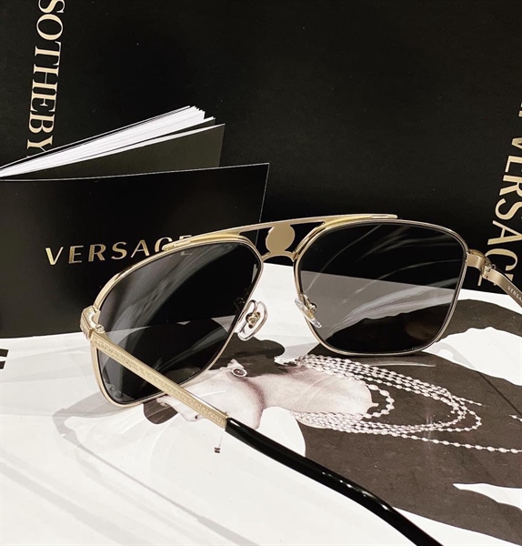 Kính Versace KG+