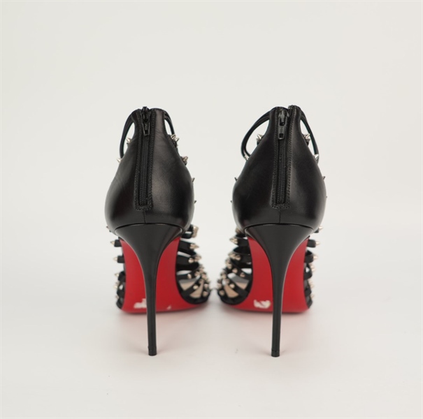 Giày Christian Louboutin đen gắn đinh size 36 1'2 KG+
