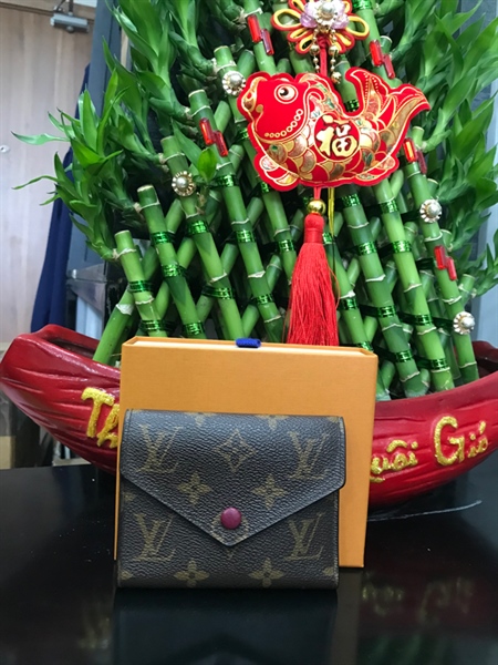 Ví LV Gập 3 Nút Đỏ+