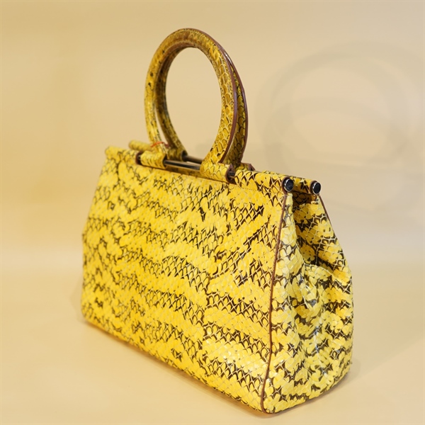 Túi xách Salvatove da rắng vàng KG+