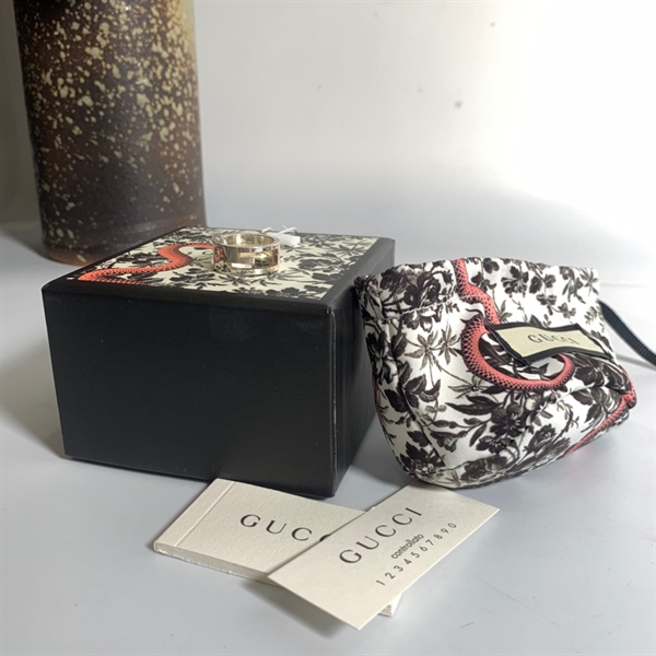 Nhẫn Gucci rắn hồng KG+