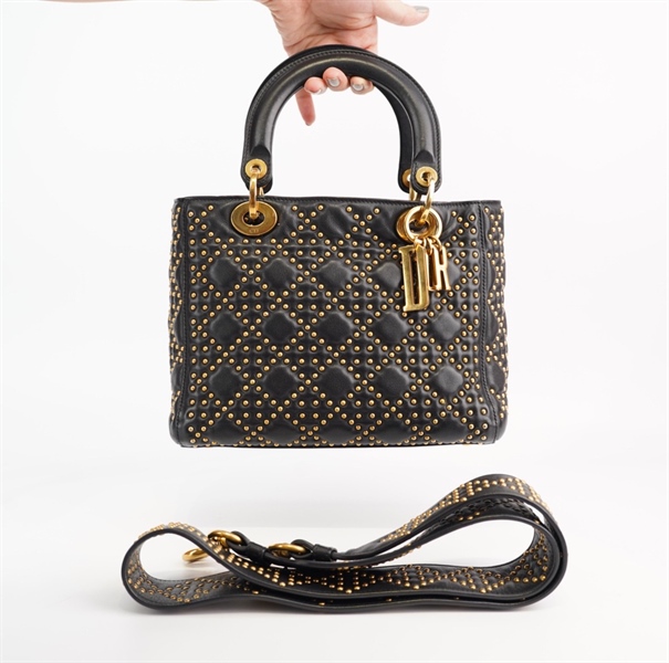 Túi Dior lady đen gắn đinh KG+