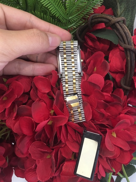 Đồng hồ RADO QUARTZ dây bạc KG+