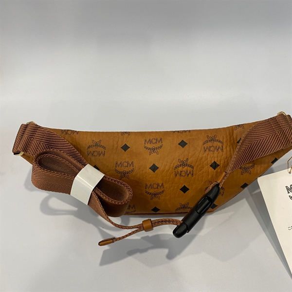 Túi đeo chéo MCM KG