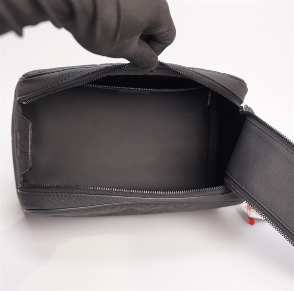 Túi LV thể thao hoa đen TB+