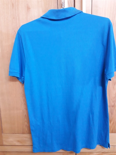 Áo thun LV có cổ màu xanh dương KG+