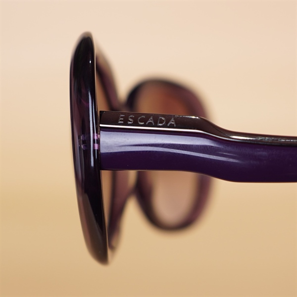 Kính Escada Gọng Tím đen KG+