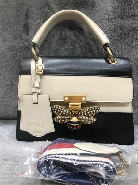 Túi GG con ong đen phối trắng kg+