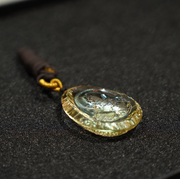 Mặt Hoàng Tài thạch anh cắt giác KG+