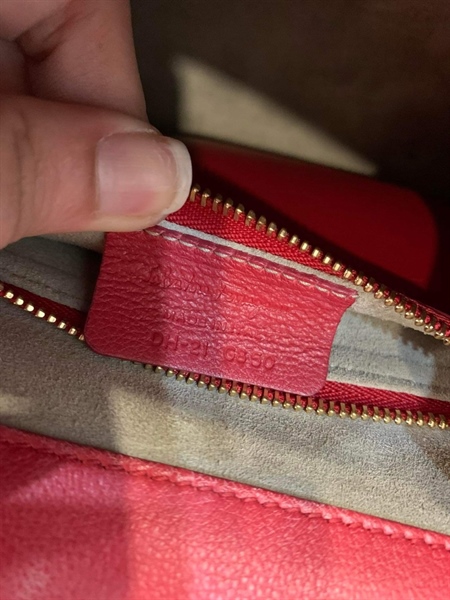 Túi Salvatore Đen Dây Đỏ KG+