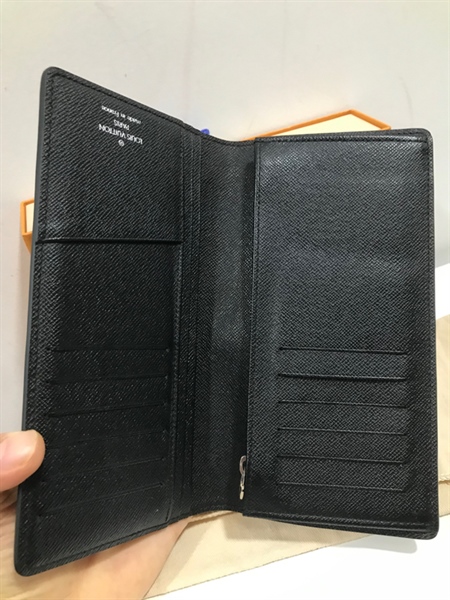 Ví Dài LV Gập Đôi Vuông Nâu+